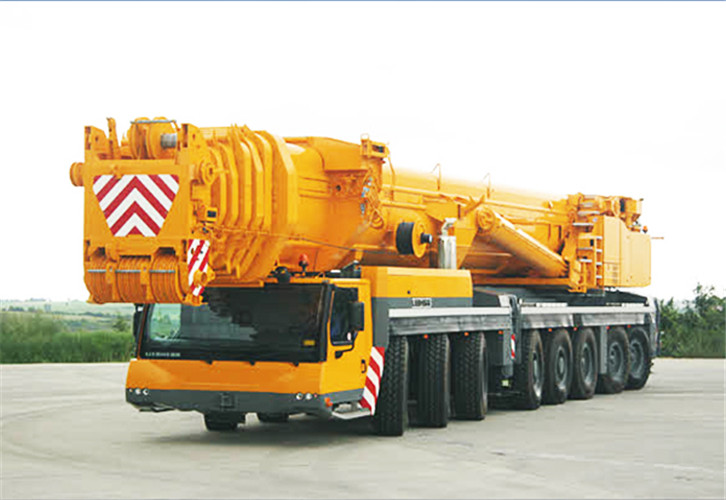 茄子河区精密设备吊装（如机床、仪器）需要特殊车型吗？